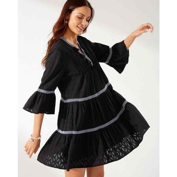 Tommy Bahama Dresses & Skirts - TOMMY BAHAMA Textured Tiered Short Dress Womens XS Black Cotton Clip Embroidered